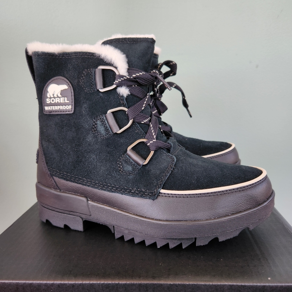 SOREL Tivoli IV Waterproof Boots Black with soft faux fur lining. - Picture 12 of 16